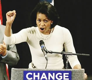 Michelle-Obama-fist-salute